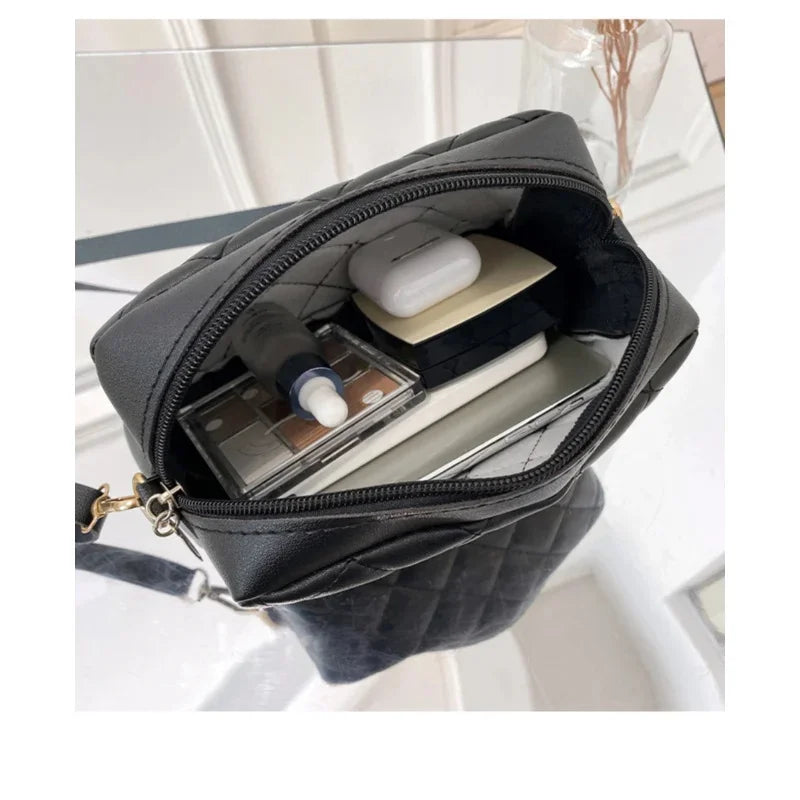 Camille Tassel Plaid Camera Bag