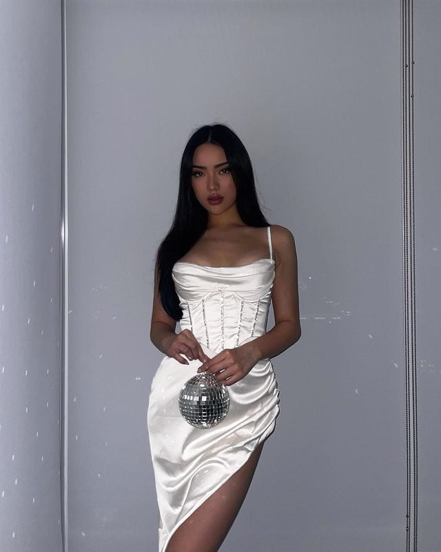 Zoctuo Rhinestone Satin Dresses Boned Low Cut Silky Spaghetti Strap Side Split 2 Deck Ruched Pads Backless Midi Summer Vestidos