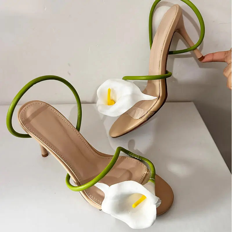 Calla Lily Slingback Kitten-Heel Sandals