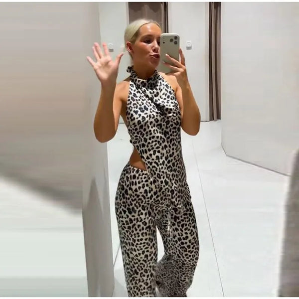 Marisela Retro Geometric Stripe Halter Backless Top & Flare Pants Two-piece