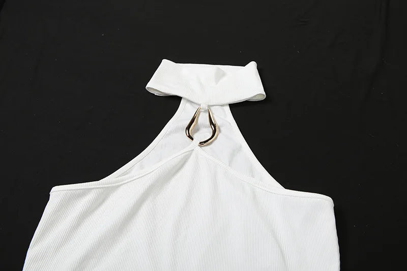 Metal Buckle Decoration Tank Tops Women Turtleneck Off Shoulder Skinny Stretch Street Fashion Wild Style Solid Outfits