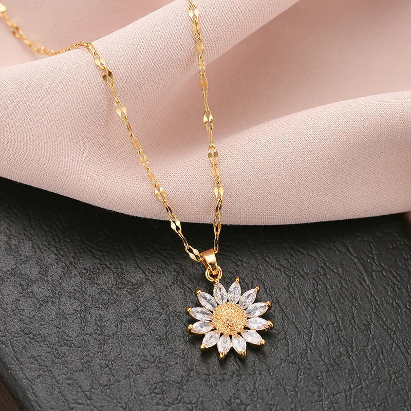 Delia Zirconia Flower Pendant Necklace
