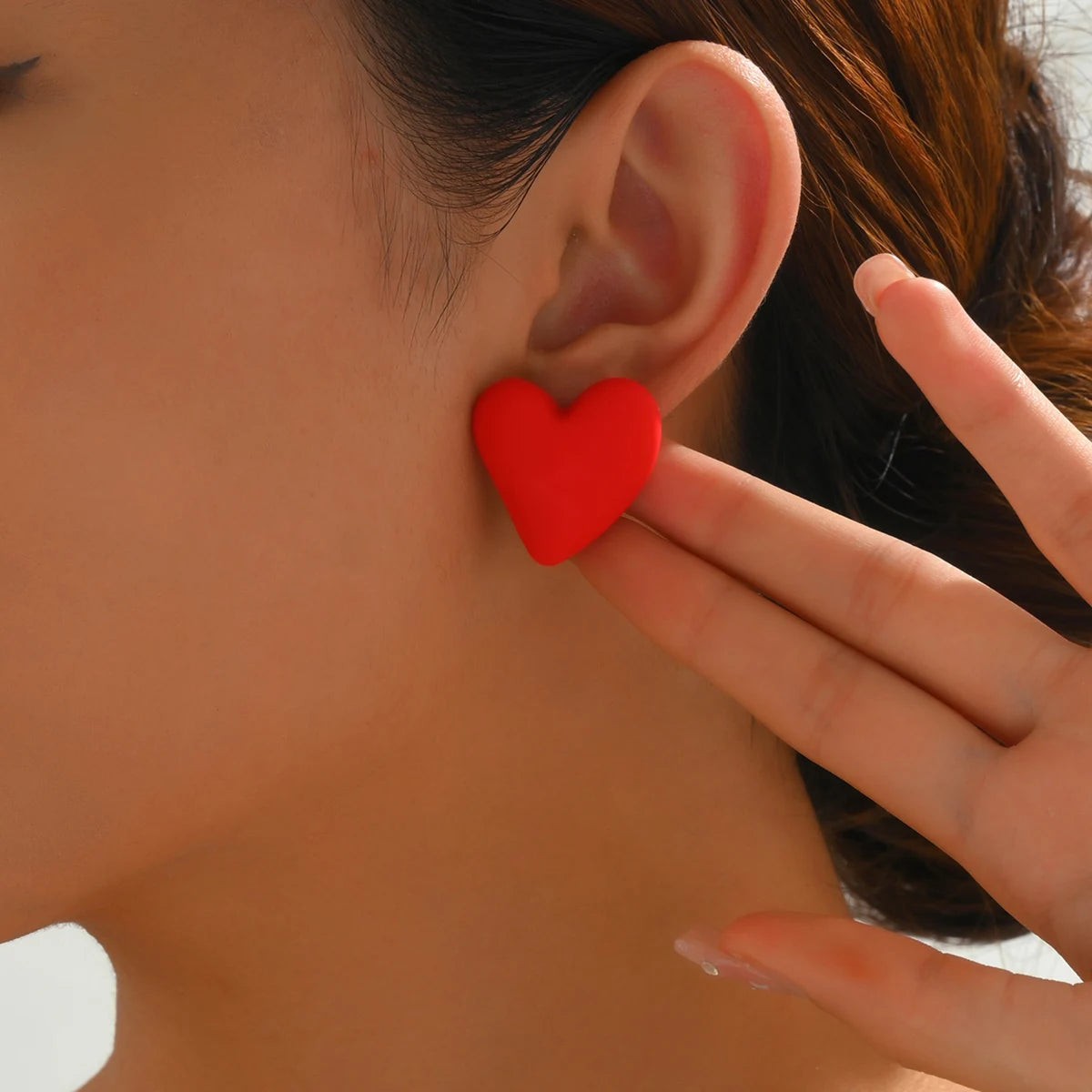 Amorette Heart Stud Earrings