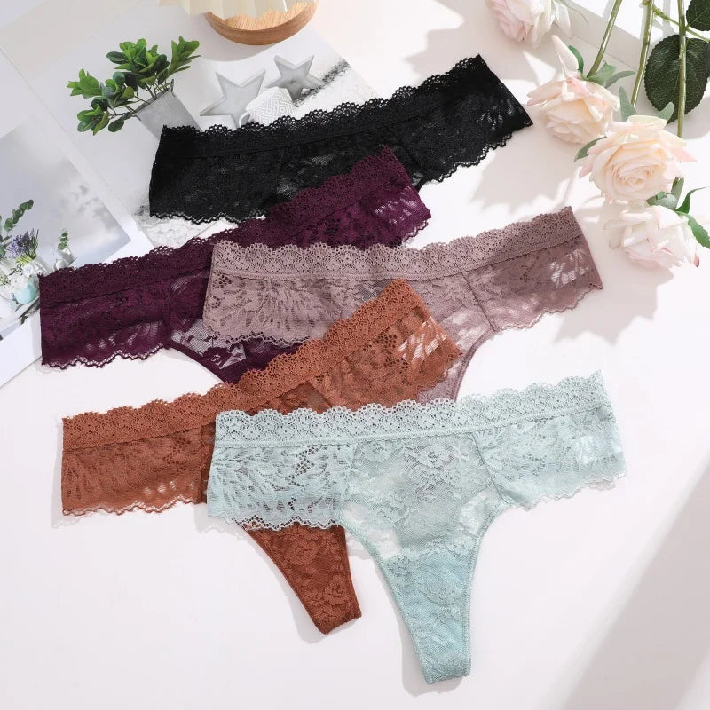 Flora Low-Rise Panty Pack Lingerie 3-piece