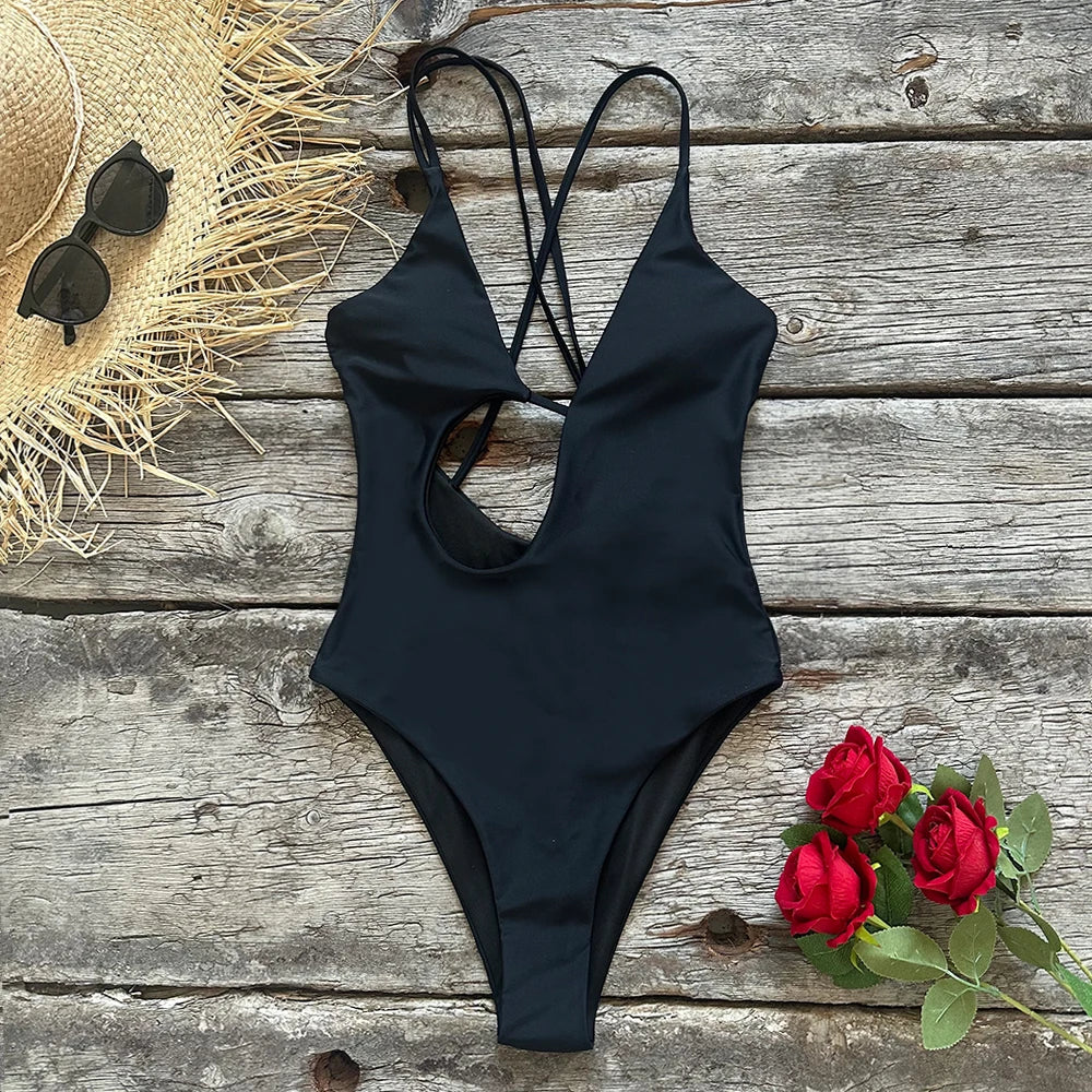 Zahara Halter Printed Bikini Three-piece Secondary image