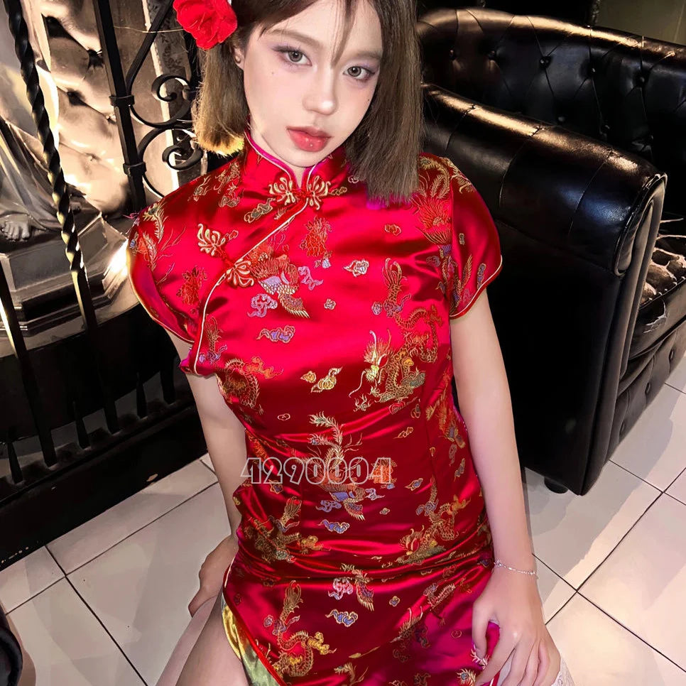 Jia Floral Plus-Size Qipao Midi Dress