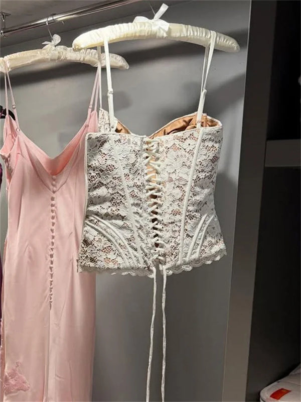 Tossy Summer Sexy Lace Vest Top For Women Hollow Out Bandage Fashion Patchwork Backless Cropped Top Female Lace Camisole Tops
