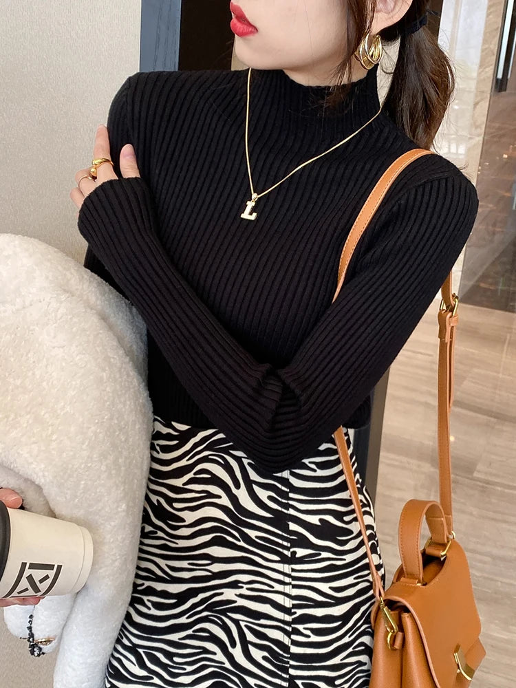 Hildegard Ribbed Knit Mock-Neck Slim Sweater One-piece