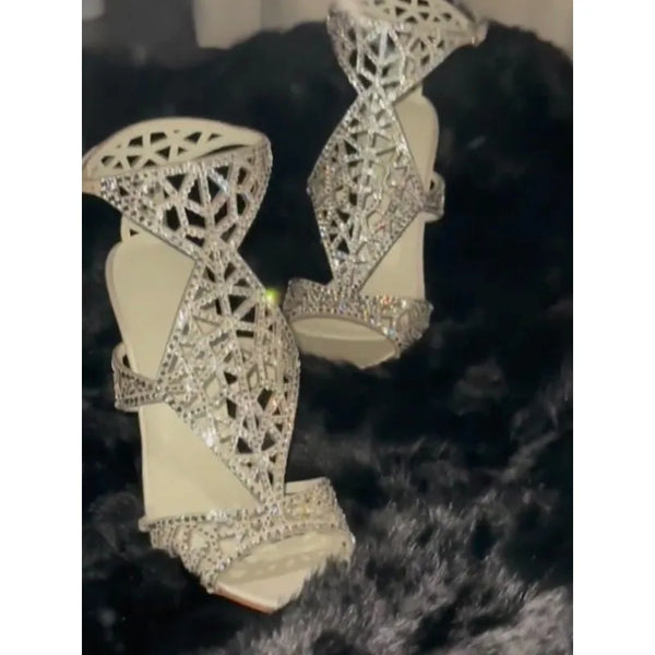 Fish-mouth high heels with rhinestones, 2026 spring new style, hollowed-out diamond pattern, open-toe,sexy sandals,wedding shoes