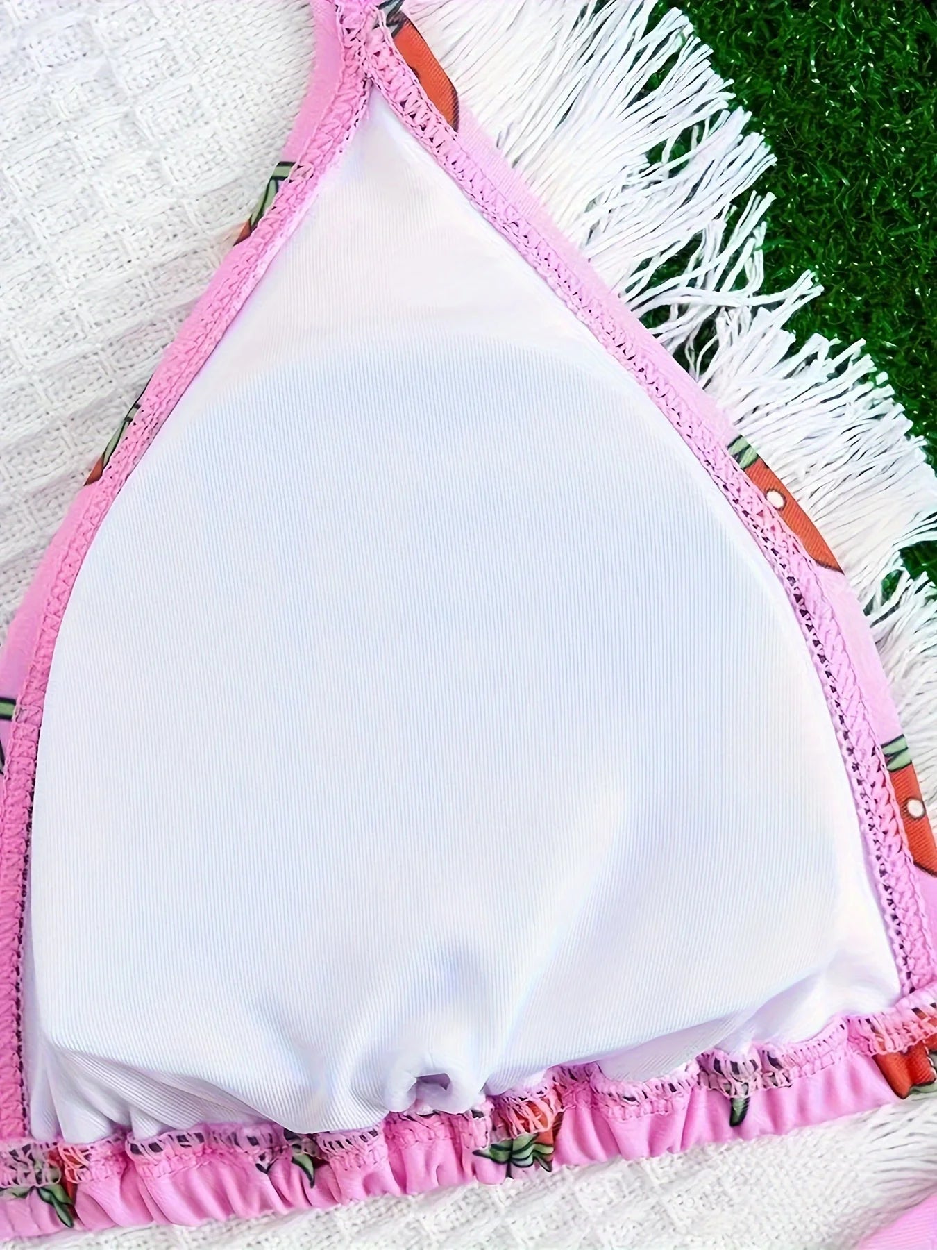 2 pcs/a set Hello Kitty Strawberry Cute Cartoon Gir Bikini Small Breast Gathers Beach Vacation Style