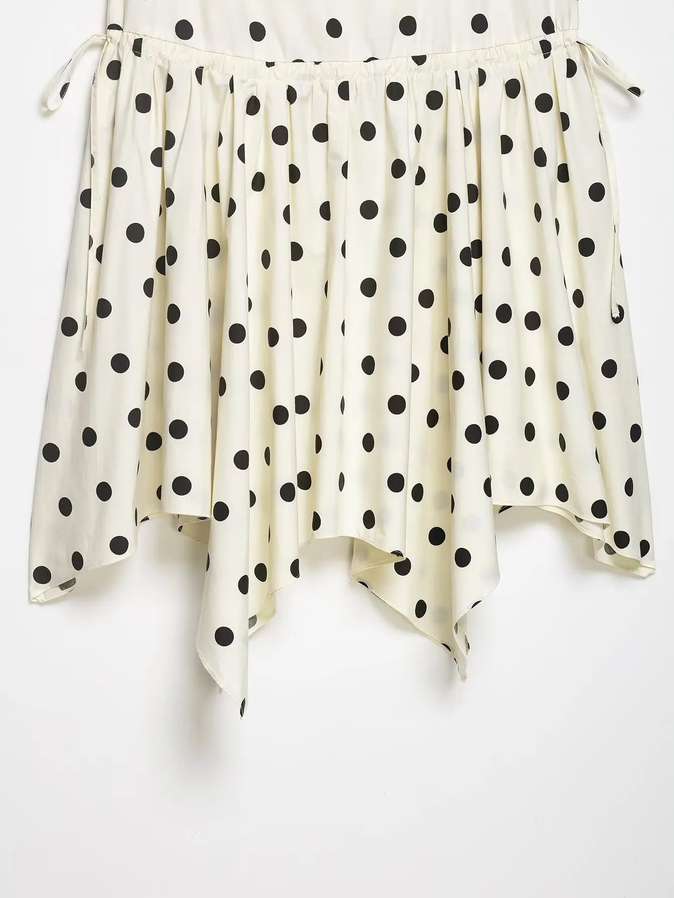 Women's Vintage Polka Dot Asymmetrical Hem Skirt White Black High Waist Drawstring Flowy Casual Midi Skirt Streetwear