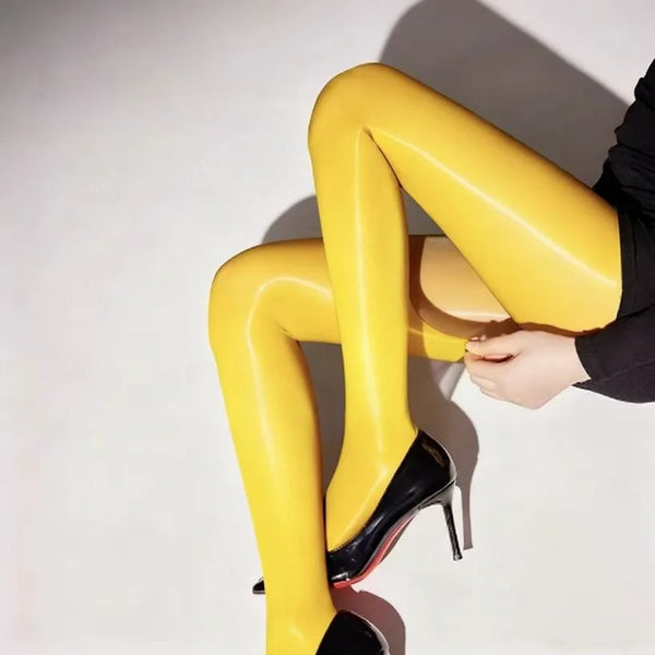 Glossé High-Shine Sheer Pantyhose