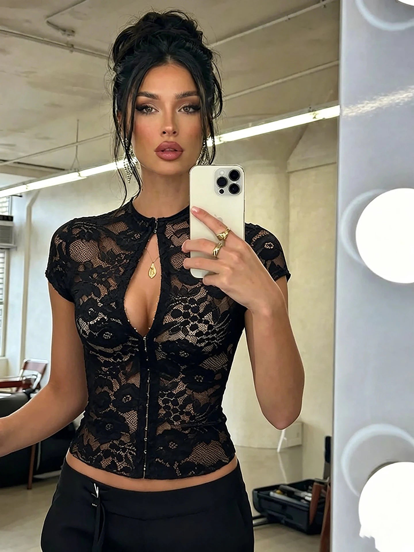 Kliou Lace Patchwork T-Shirts Woman Summer Trend o-Neck Hidden Clasp Design Mini Sleeve Hot Girls Street Sexy Fashion Style Tees