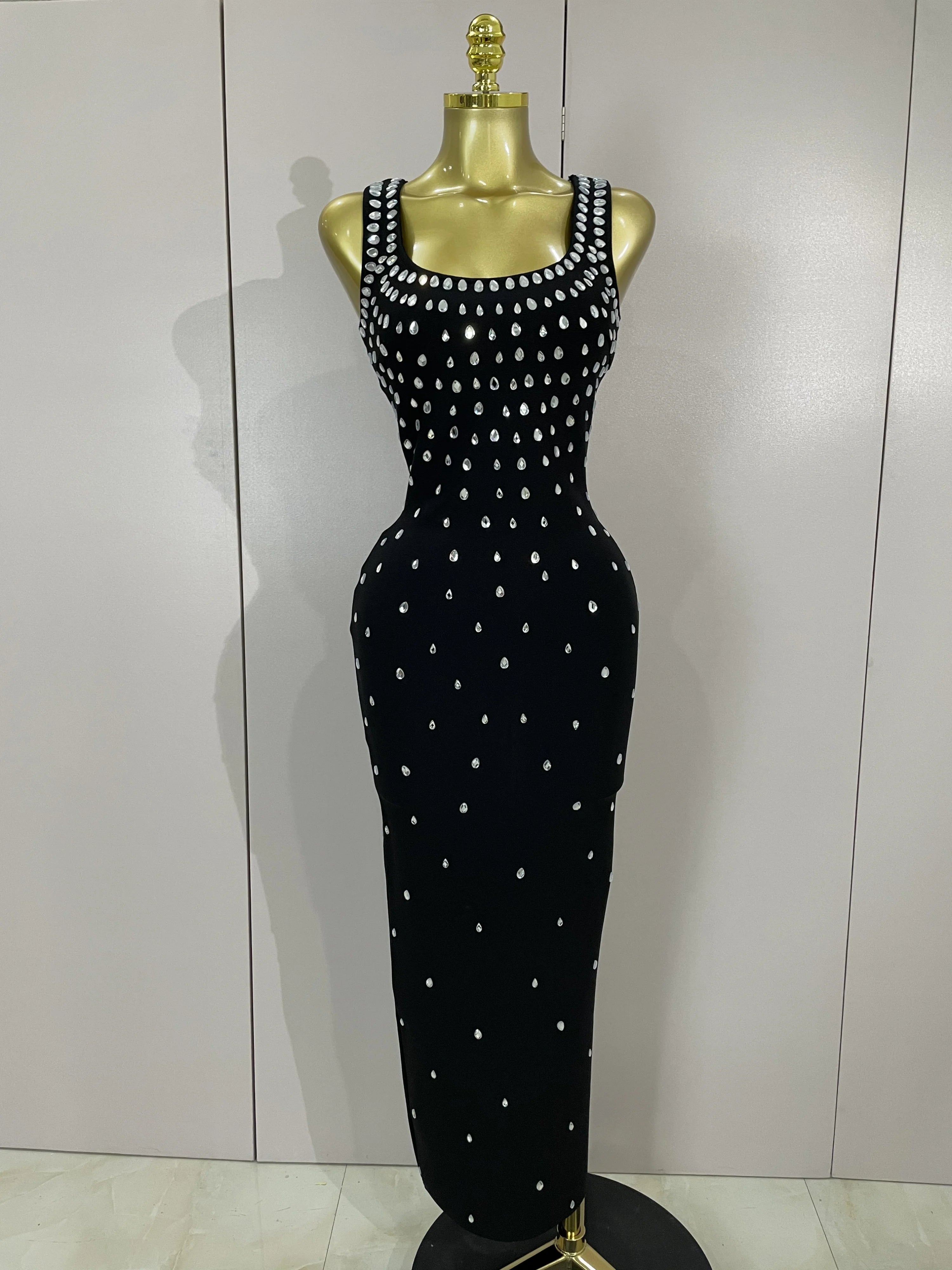 Tahlia Diamond Square-Neck Bandage Maxi Dress Main image