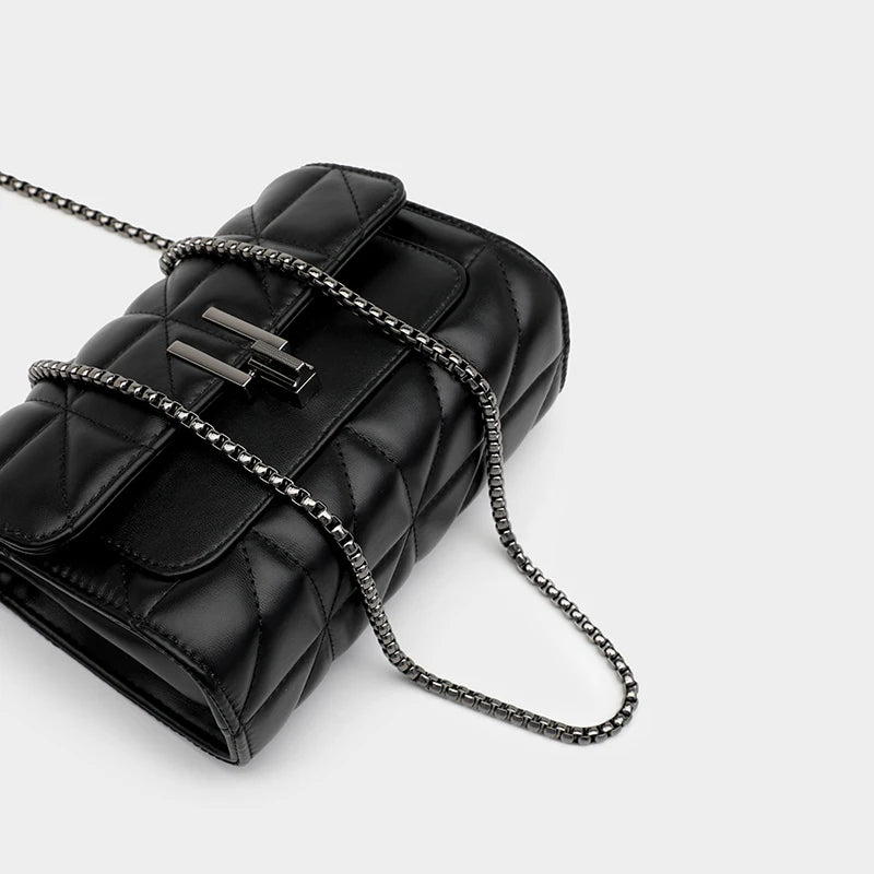 Noir Quilted Tassel Messenger Bag