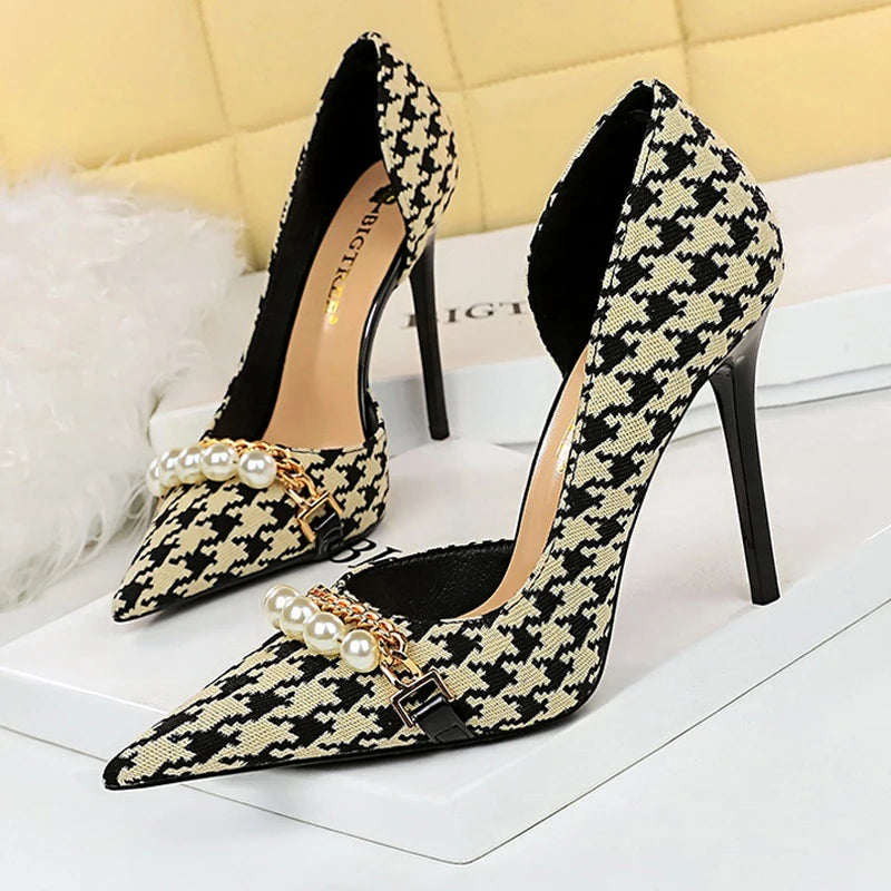 Beatrix Pearl Chain Pointed-Toe Stiletto Pumps Main image