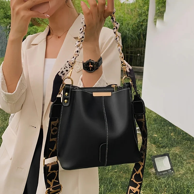Delphine Ribbon-Chain Bucket Bag Secondary image