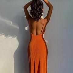 Ava's Allure: Backless Bodycon Maxi Dress for a Sexy Evening Look