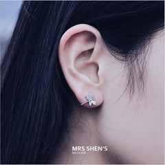 New Fashion Temperament Dragonfly Silver Plated Jewelry Personality Not Allergic Exquisite Crystal Stud Earrings  E067