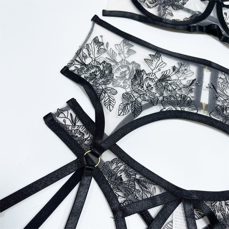 Aduloty Women&#39;s Erotic Underwear Thin Section See-Through Mesh Embroidery Sexy Lingerie Underwire Bra Garter Belt Thong Suit