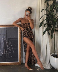 Tiger Stripes body con maxi dress