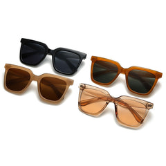Fashionable Retro Rectangle Sunglasses for Women