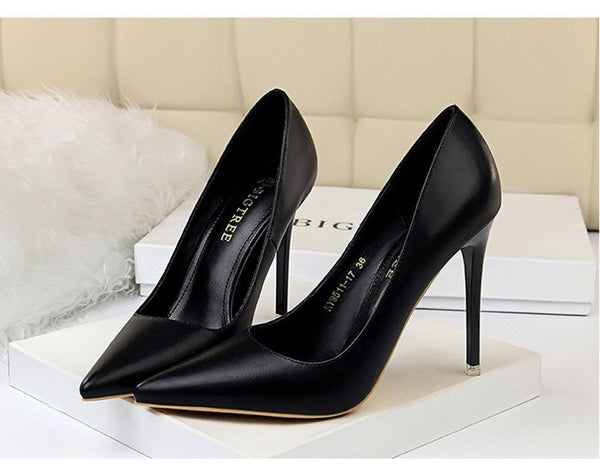 Brigitte Colorblock Pointed Stiletto Pumps