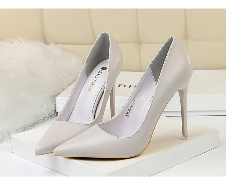 Brigitte Colorblock Pointed Stiletto Pumps