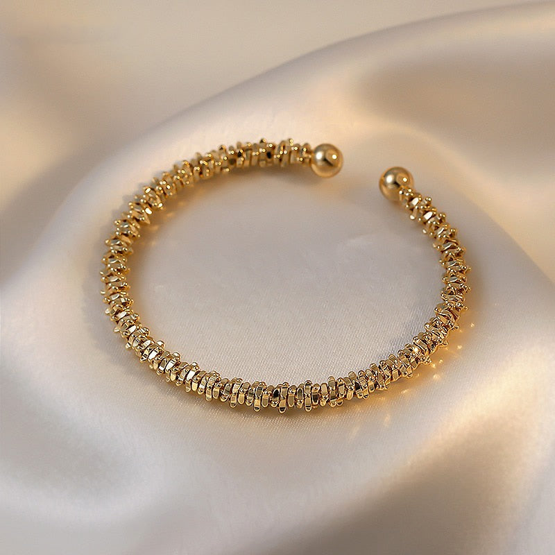 Classic Simple Copper Alloy Gold Color Jewelry Bracelets Secondary image