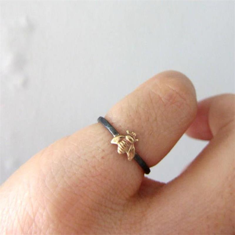 Exquisite Small Gold Color Bee Women Ring