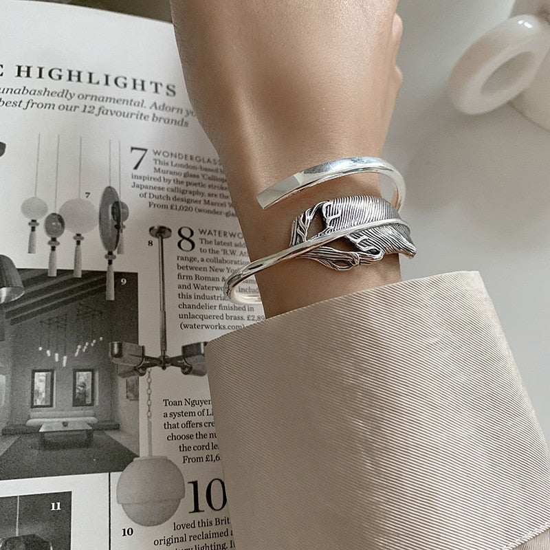Distressed Thai Silver Simple Big Feather Open Bracelet Jewelry