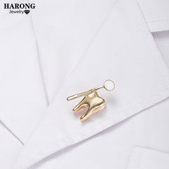 2 Color Classic Medical Cute Tooth Shape Brooch Zinc Alloy Gold Color Pin Dentist Nurse Enamel Pins Backpack Badge Women Gift