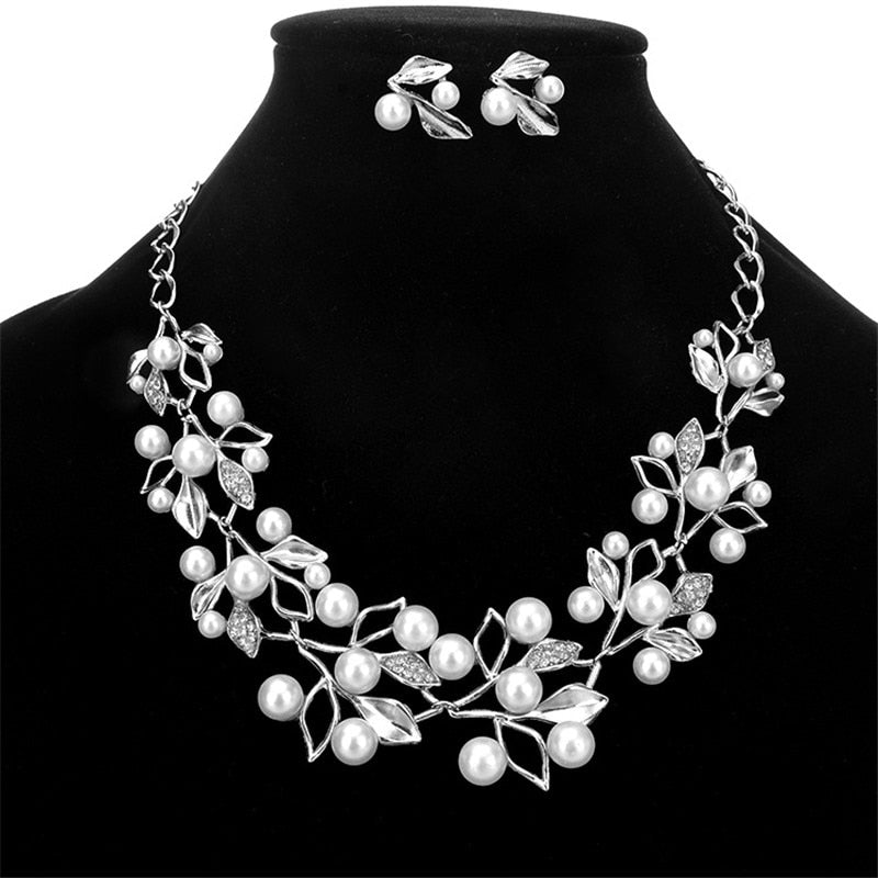 Valencia Geometric Tassel Jewelry Set