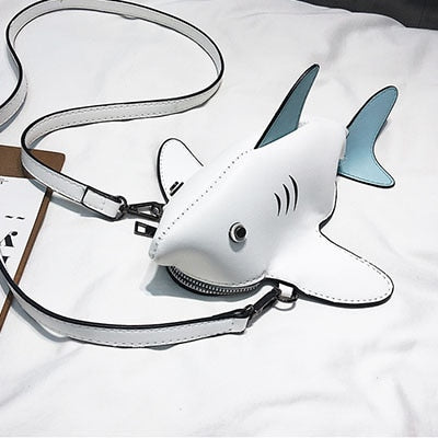 Funny Shark Shaped Women Shoulder Messenger Bag Cartoon Chain Lady Hand Bags PU leather Phone Bag Crossobdy Bags Bolsas Feminina