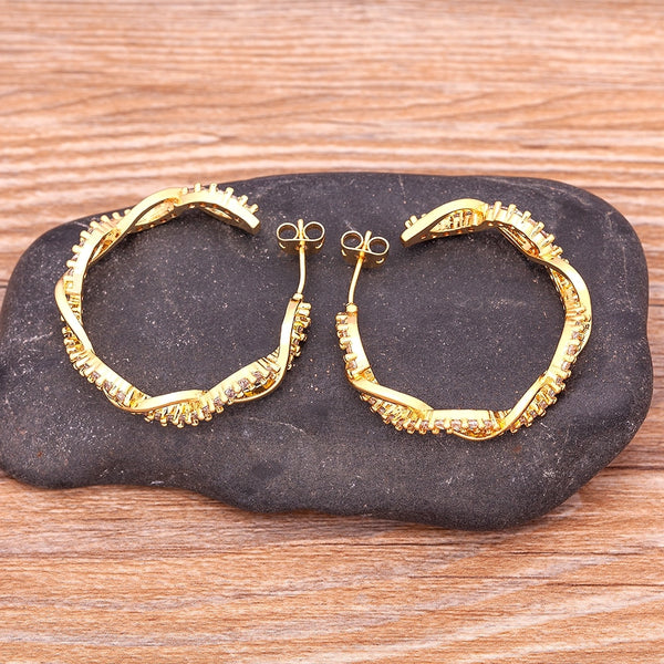 Hot Sale New Design Copper  Zircon Crystal Big Hoops Gold Color Drop Earrings for Women Twist Fashion Party Birthday Jewelry