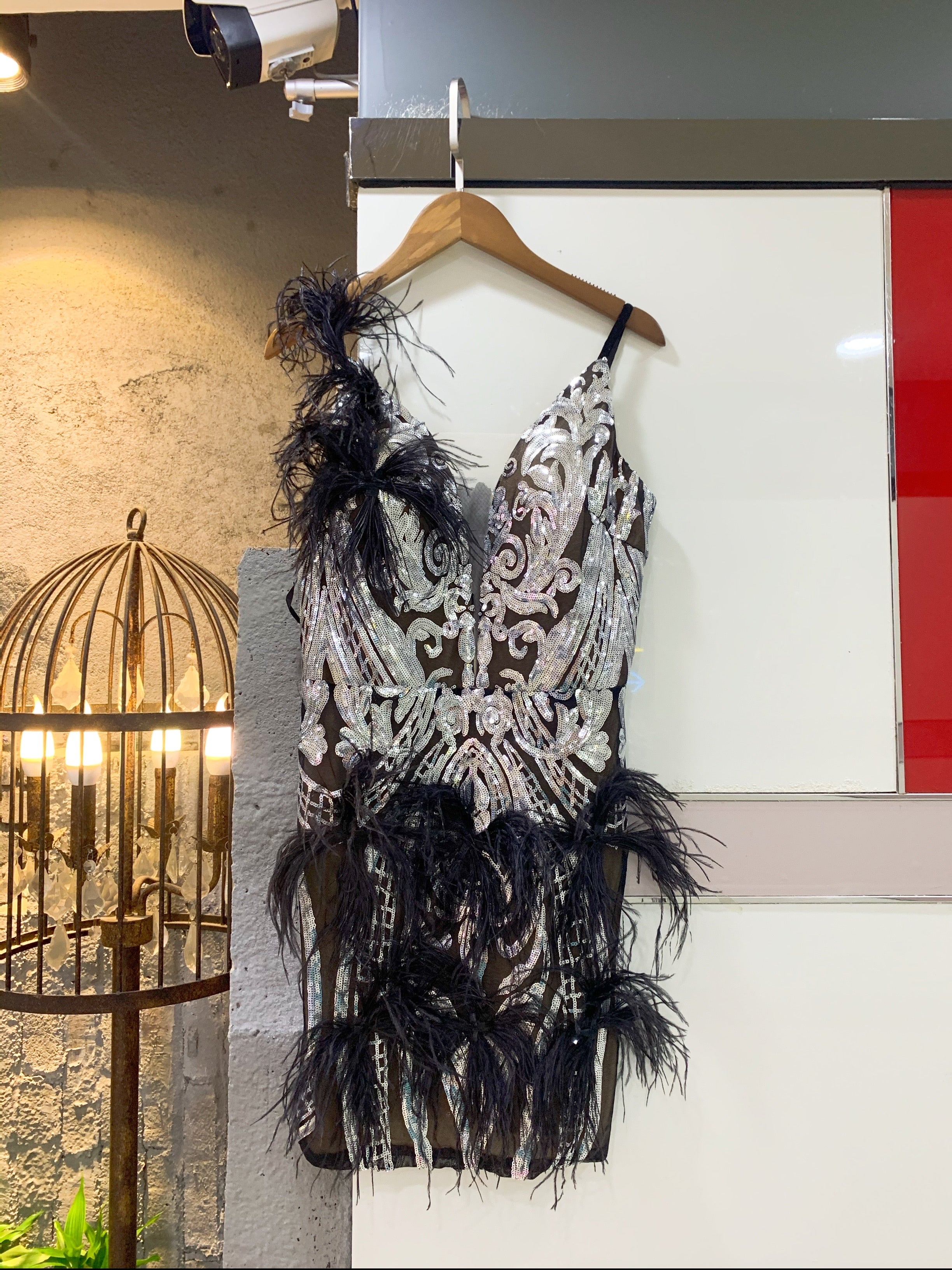 High Quality Black Mini Feathers V-neck Fashion Bodycon Dress Evening Party Bodycon Dress Vestidos