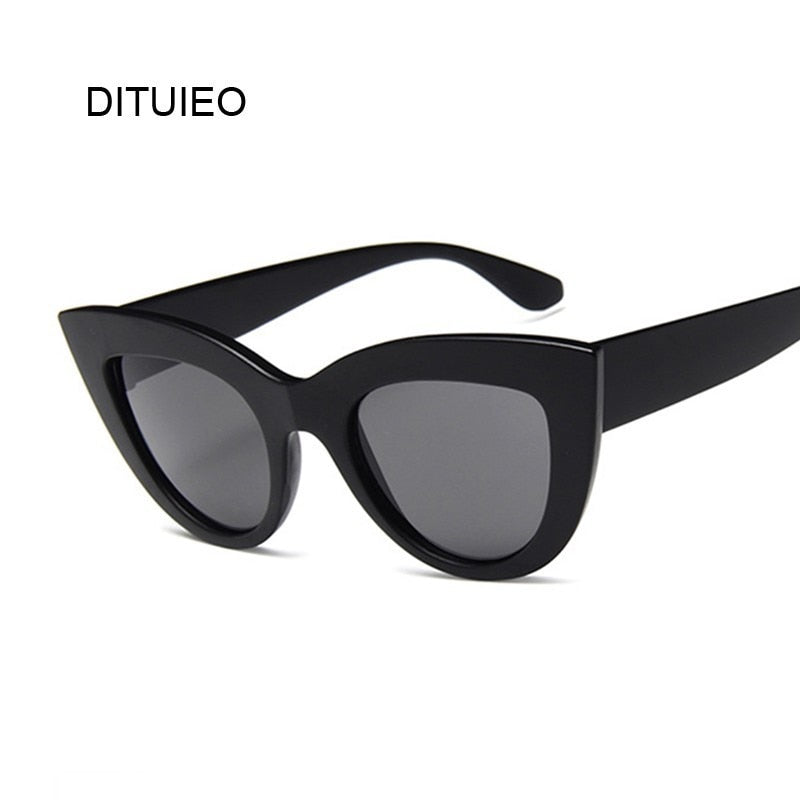 Vivienne Vintage Cat-Eye UV400 Sunglasses