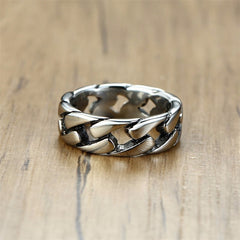 Graceful Grace: The Stylish Steel Ring Cuban link