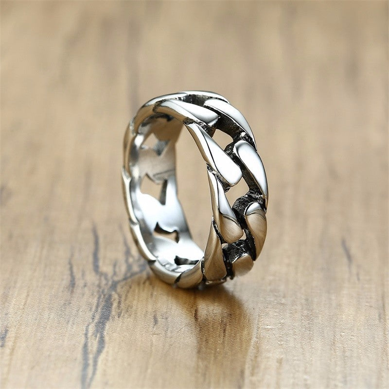 Graceful Grace: The Stylish Steel Ring Cuban link