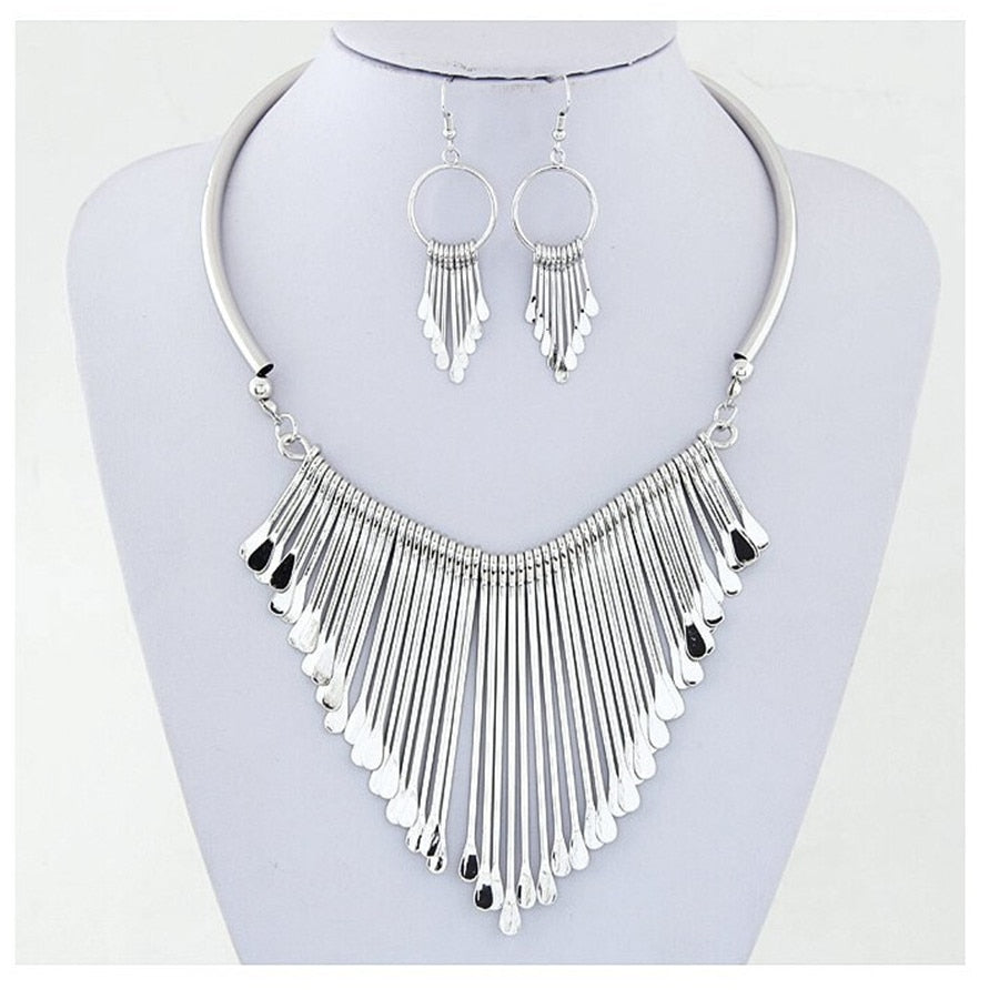 Valencia Geometric Tassel Jewelry Set