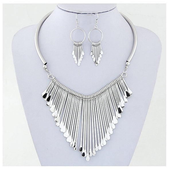 Valencia Geometric Tassel Jewelry Set