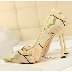 Embroidery pointed toe high heels Sexy cut-out pumps shoes