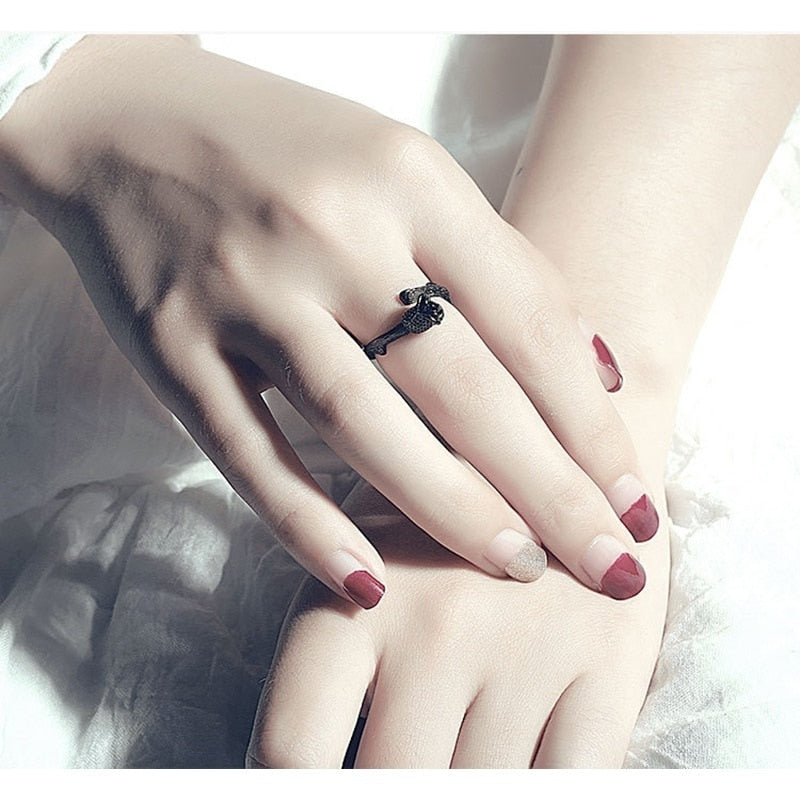Emily's Black Thorn Rose Ring
