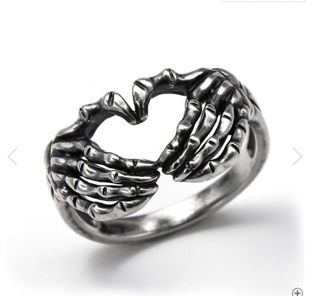Samantha's Heart and Skull Ring
