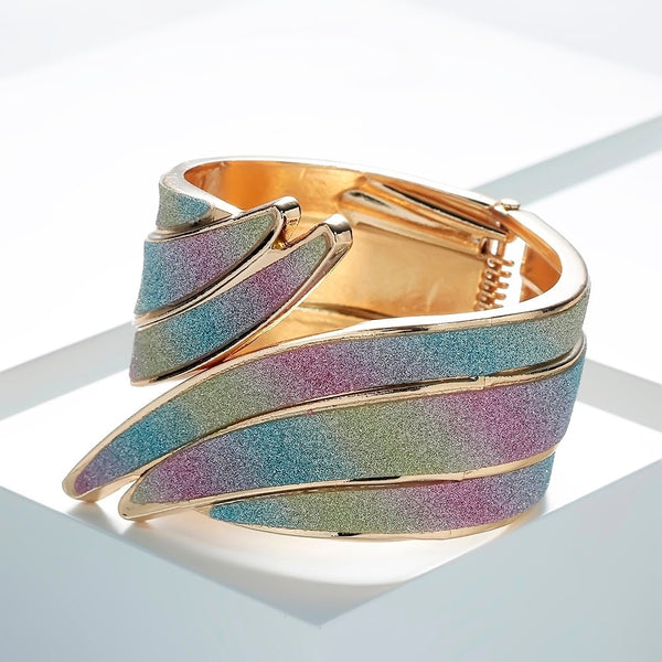Unique Design Metal Cuff Gold Color Feather Width Charm Bangle