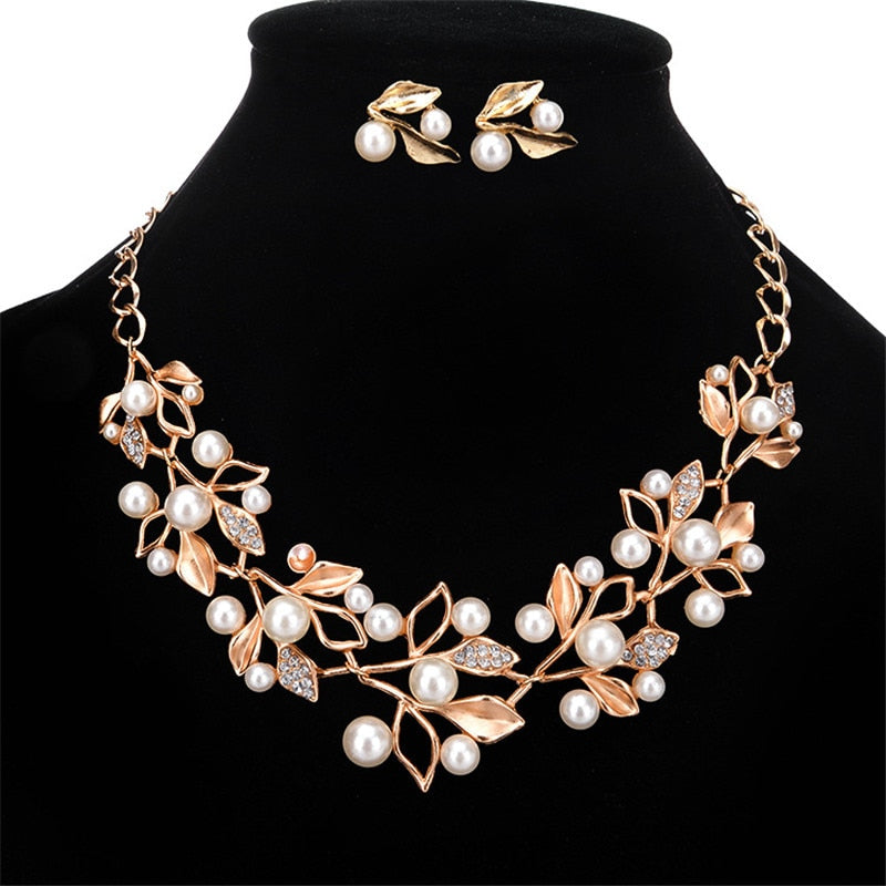 Valencia Geometric Tassel Jewelry Set