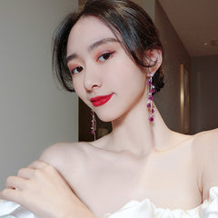 South Korea web celebrity super fairy temperament elegant Hyun fashion fashion earrings delicate purple flowers rose earrings