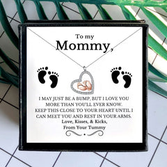 Mother&#39;s Day Gift  Footprint Design Heart Necklace for Women Jewelry Shiny Unique Hollow Pendant Necklaces to Mommy Birthday