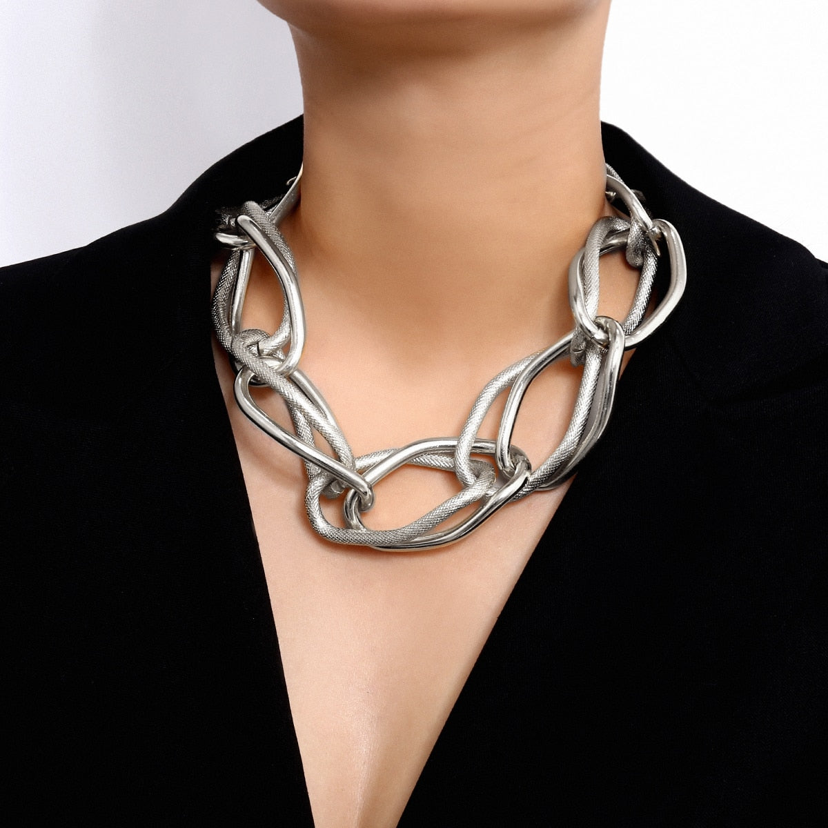Vesper Chunky Chain Choker Necklace