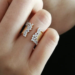 Finger Ring with CZ Stone Wiredrawing Effect Gold Color Wide Rings Luxury Female Jewelry Party